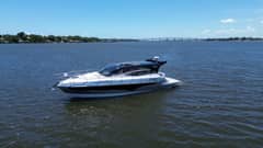 2025 Real 40 HT Luxury  photo 3