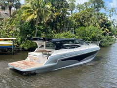 2025 Real 40 HT Luxury  photo 4