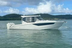 2022 Boston Whaler Conquest 405 photo 8