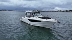 2021 Boston Whaler 405 Conquest photo 2