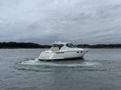 2008 Tiara Yachts 3900 Sovran photo 6