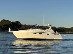 2008 Tiara Yachts 3900 Sovran photo 1