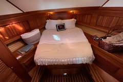 2006 Sabreline 36 Flybridge "Sachem" photo 3