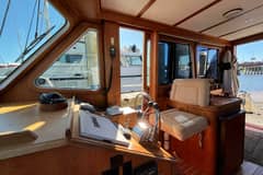 2006 Sabreline 36 Flybridge "Sachem" photo 2