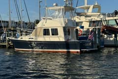 2006 Sabreline 36 Flybridge "Sachem" photo 4