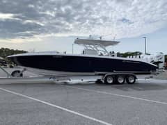 2019 Midnight Express 39 Cuddy photo 1