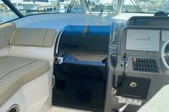 2018 Pursuit OS 385 Offshore photo 9