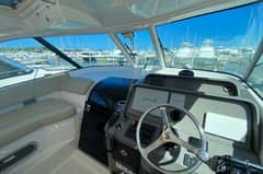 2018 Pursuit OS 385 Offshore photo 7