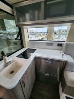 2020 Regal 38XO photo 7