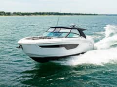 2021 Cruisers Yachts photo 6