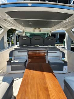 2019 Tiara Yachts 38 LS photo 4