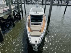 2022 Axopar 37 XC CROSS CABIN photo 7
