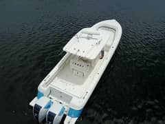 2015 Intrepid 375 Center Console photo 4