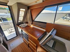2020 Cutwater C-32 CB photo 8