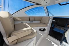 2018 Pursuit 355 OS photo 3