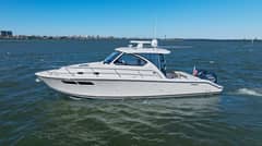 2018 Pursuit 355 OS photo 1