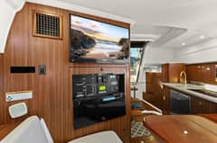 2018 Pursuit 355 OS photo 7