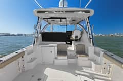 2018 Pursuit 355 OS photo 2