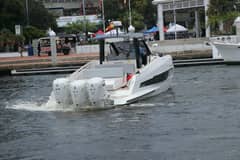 2024 Astondoa 377 Coupe Outboard photo 6