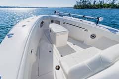 2025 SeaVee 370z photo 9