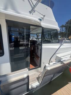 2015 Beneteau Swift Trawler 34 "Silver Lining" photo 4