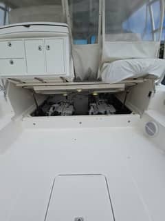 2006 Tiara Yachts 3600 Open photo 9