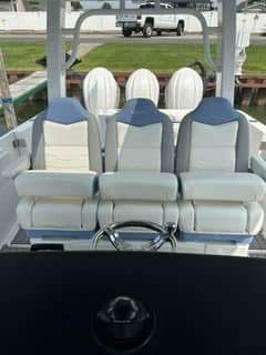 2023 Robalo R360 photo 6