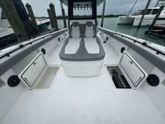 2025 Invincible 35 Catamaran photo 4