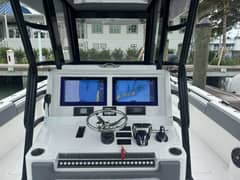 2025 Invincible 35 Catamaran photo 9