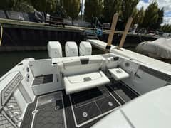 2022 Wellcraft 352 Fisherman photo 7