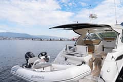 2019 Sea Ray Sundancer 350 Coupe photo 4