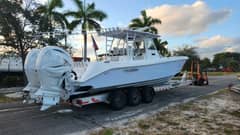 2019 Everglades 355 CC photo 7