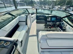 2024 Formula 350 Crossover Bowrider photo 3