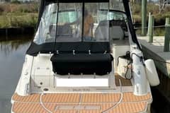 2017 Sea Ray Sundancer 350 photo 3
