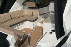 2017 Sea Ray Sundancer 350 photo 4