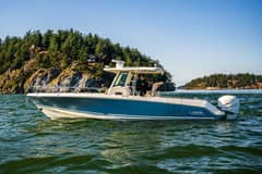 2017 Boston Whaler 330 Outrage photo 1