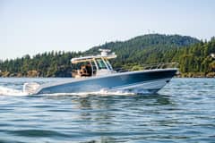 2017 Boston Whaler 330 Outrage photo 8
