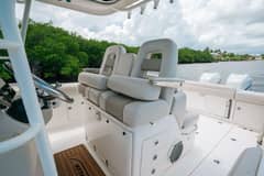 2019 Boston Whaler 330 Outrage photo 6
