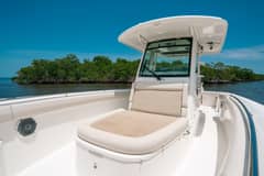 2019 Boston Whaler 330 Outrage photo 7