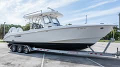 2021 Everglades 335 Center Console photo 3