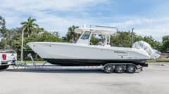 2021 Everglades 335 Center Console photo 6