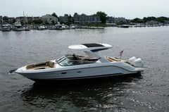 2023 Sea Ray SLX 310 Outboard photo 2