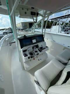 2023 Sailfish 290CC "Eleanor" photo 7