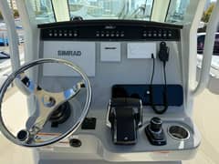 2023 Boston Whaler photo 7