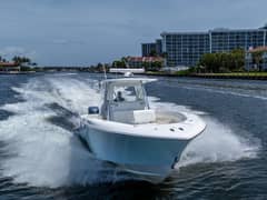 2017 Invincible 39 Open Fisherman photo 5