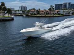 2017 Invincible 39 Open Fisherman photo 9