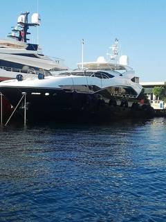 2011 SUNSEEKER 34 Metre Yacht "MELISSA" photo 9