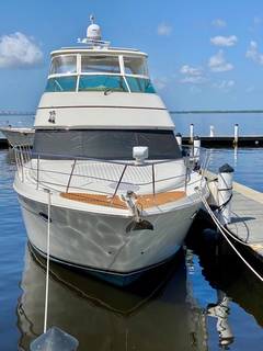2004 CARVER 450 Voyager-Stabilized "SUGAR DADDY" photo 2