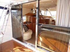 2001 VIKING Princess Sport Cruiser "CARPE DIEM" photo 9