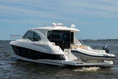 2013 CRUISERS YACHTS 45 Cantius "NEXT CHAPTER" photo 2